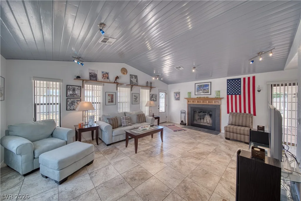3081 Rainbow, Pahrump, NV 89048