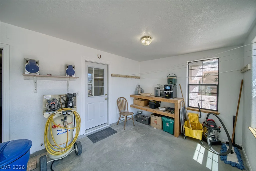3081 Rainbow, Pahrump, NV 89048