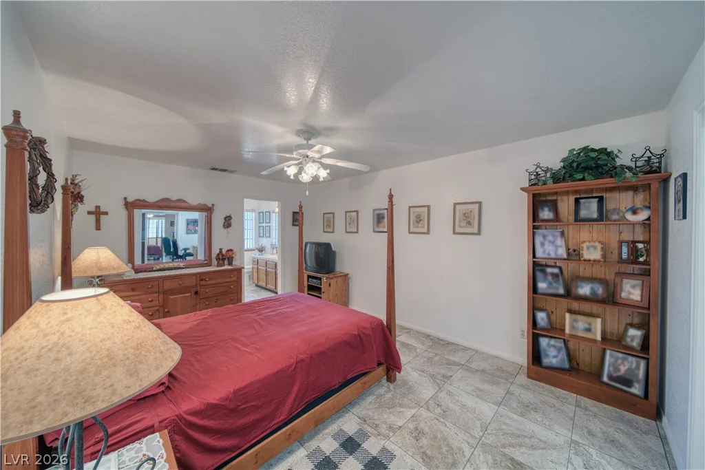 3081 Rainbow, Pahrump, NV 89048
