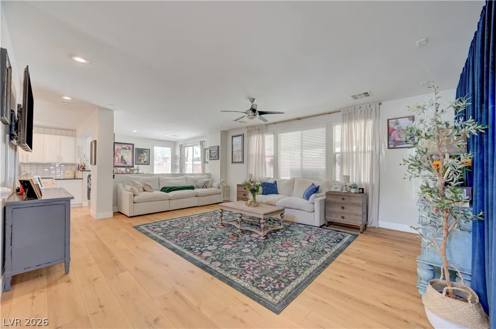5822 Toofer Winds, Las Vegas, NV 89131