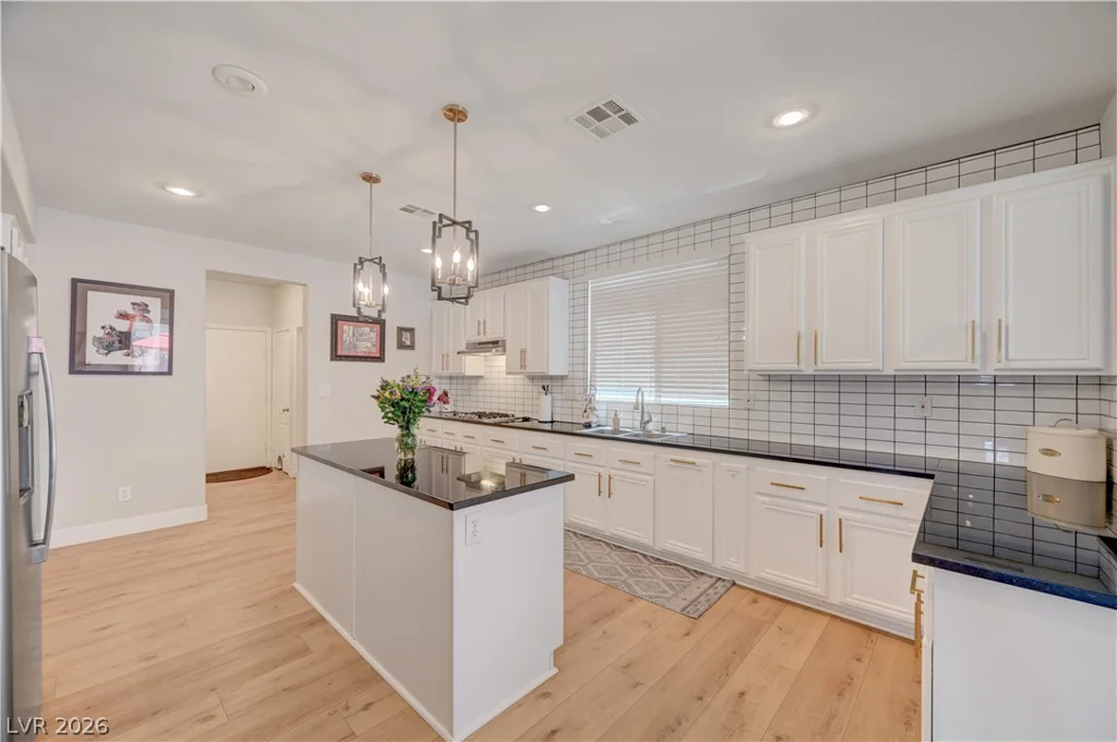 5822 Toofer Winds, Las Vegas, NV 89131