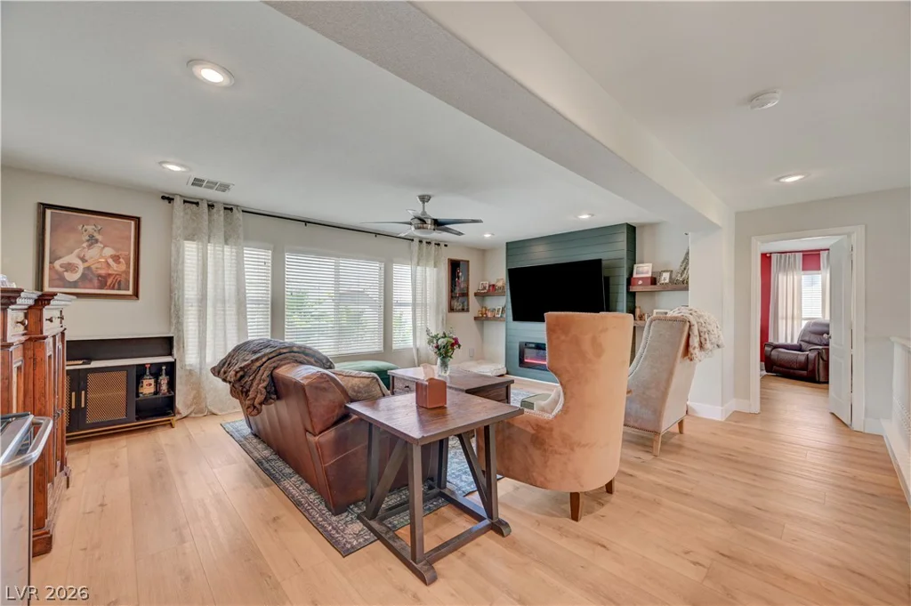 5822 Toofer Winds, Las Vegas, NV 89131