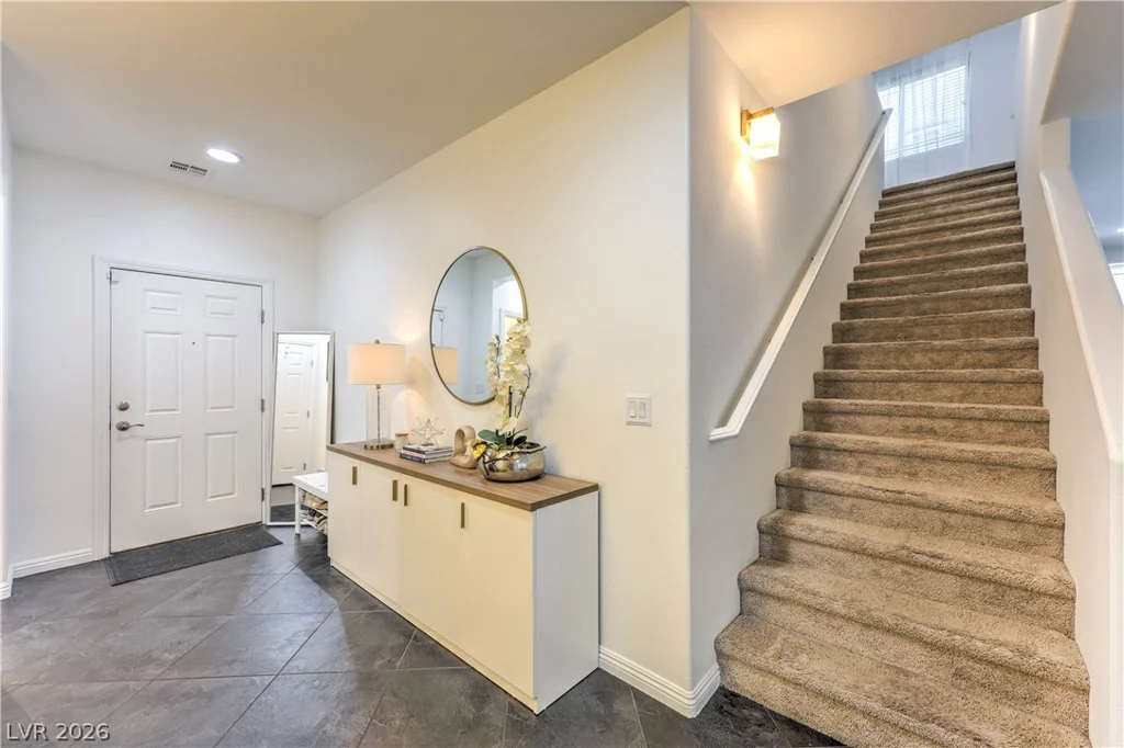 8095 Mosaic Sunrise, Las Vegas, NV 89166