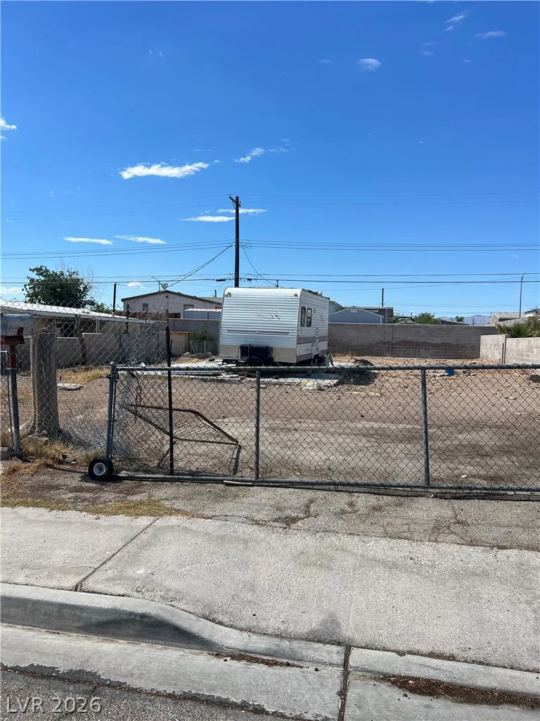 6160 Yellowstone, Las Vegas, NV 89156