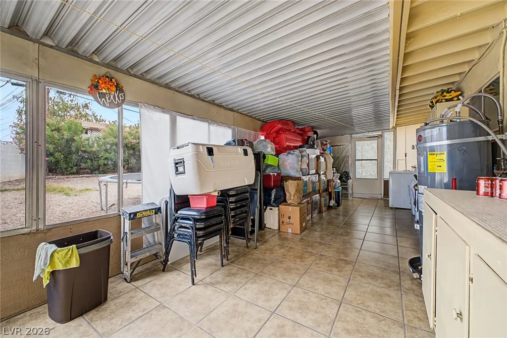4345 Parkdale, Las Vegas, NV 89121