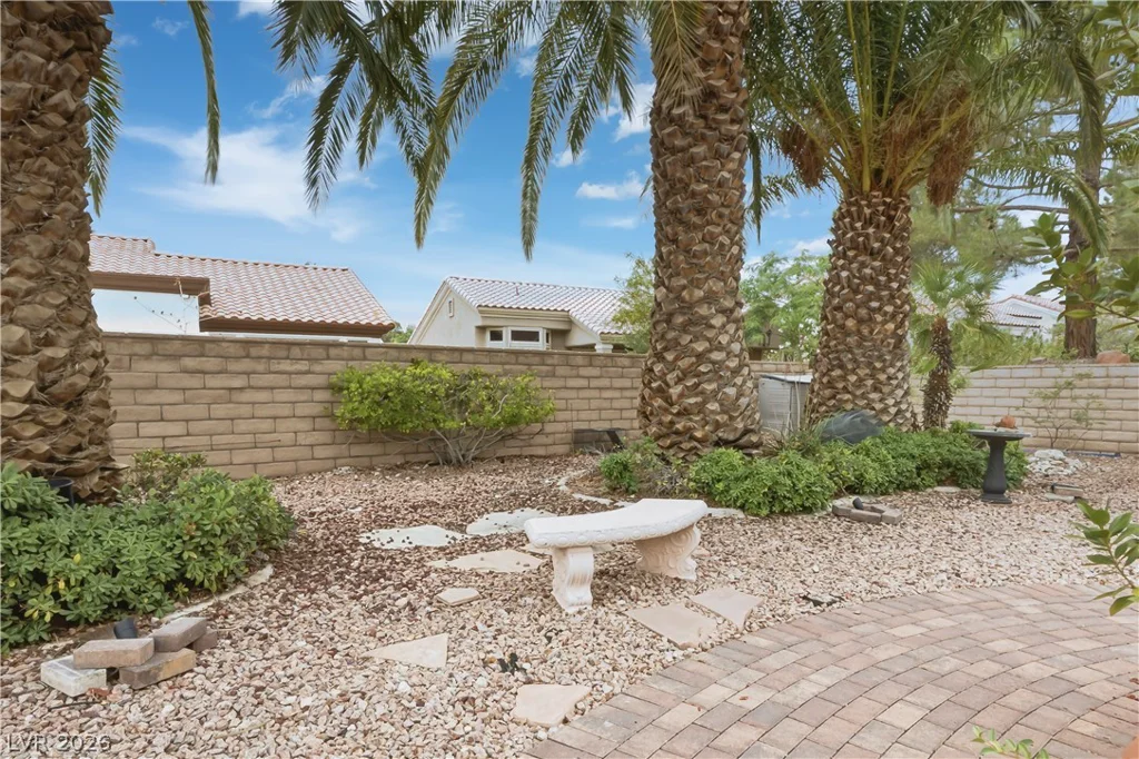 10033 Hope Island, Las Vegas, NV 89134