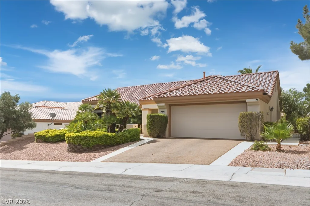 10033 Hope Island, Las Vegas, NV 89134