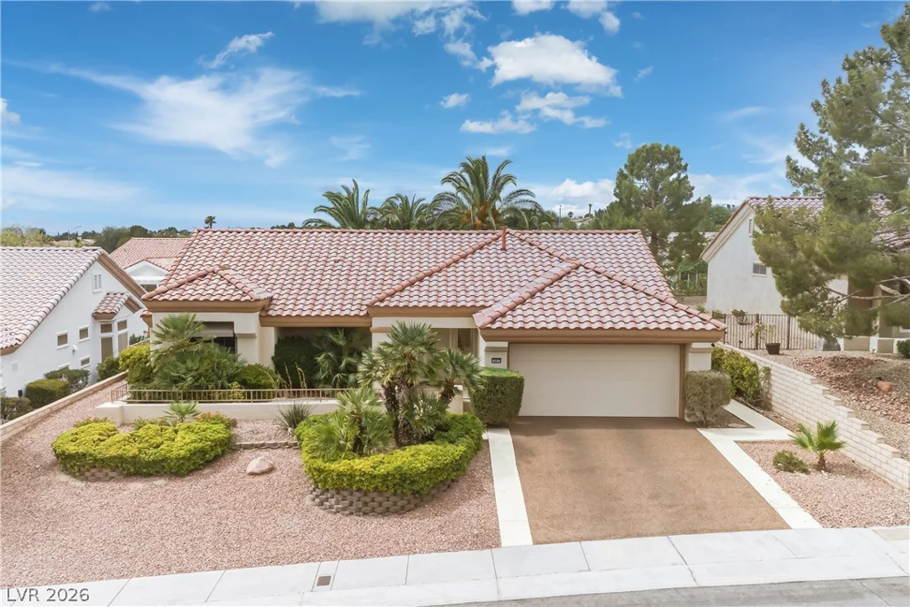10033 Hope Island, Las Vegas, NV 89134