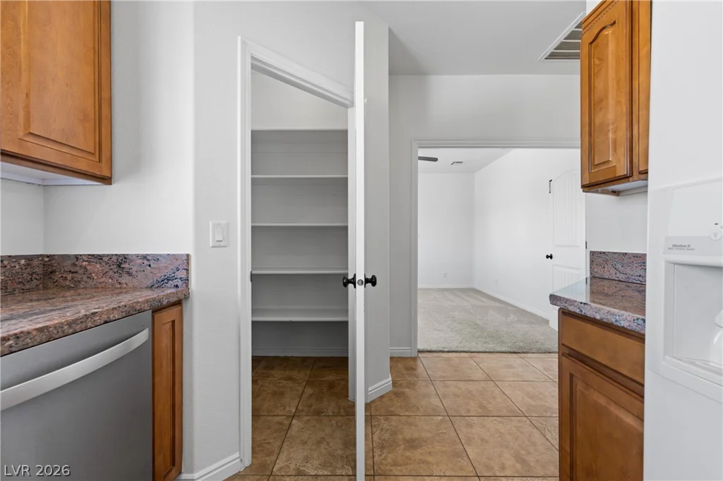 575 Gann, Logandale, NV 89021