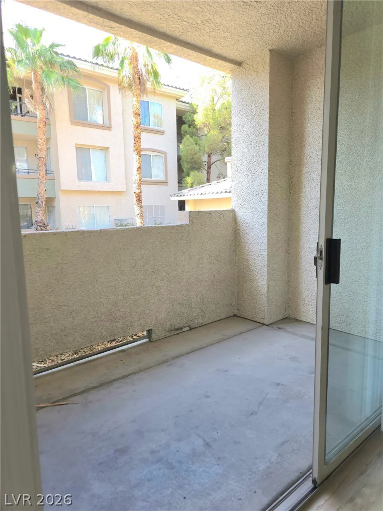 7135 Durango, Las Vegas, NV 89113