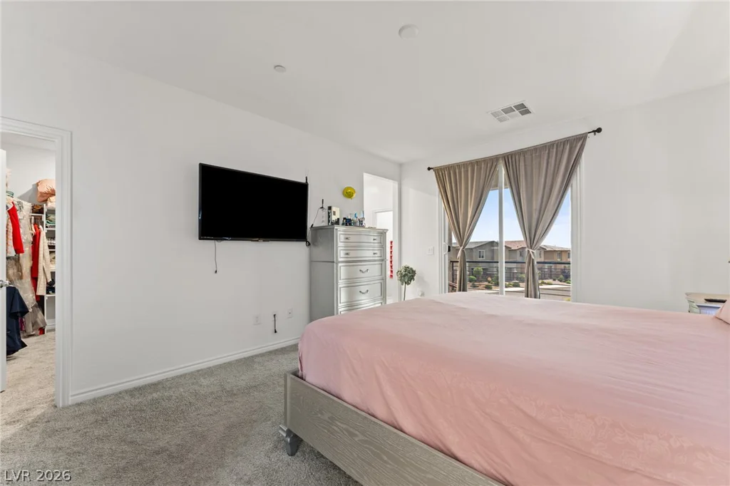 8879 Roadrunner Ravine, Las Vegas, NV 89166