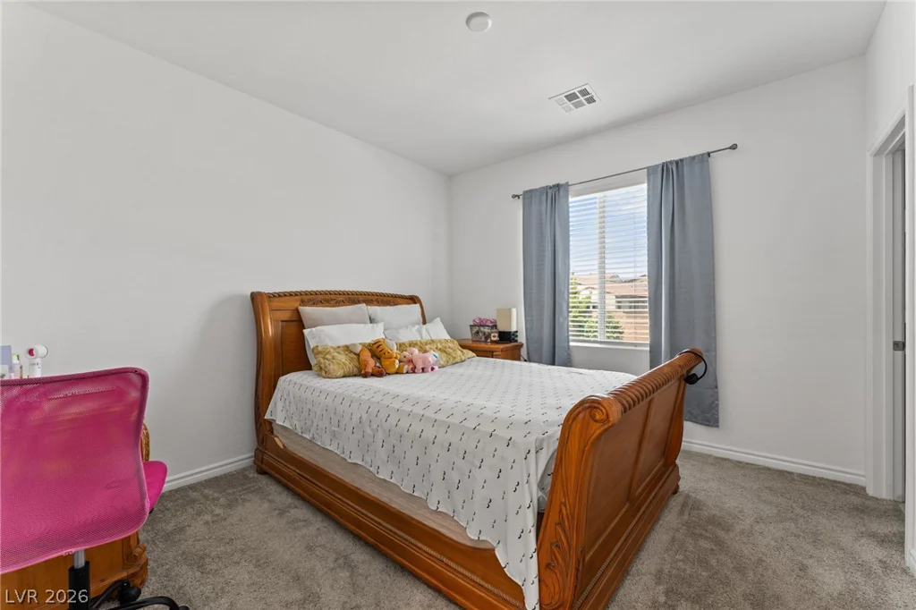 8879 Roadrunner Ravine, Las Vegas, NV 89166