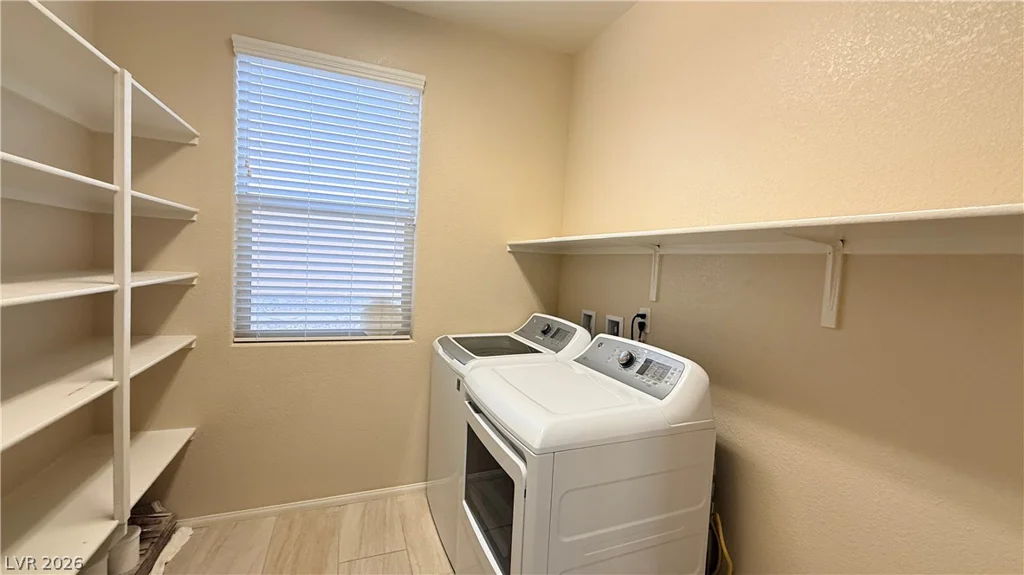821 Fox Mountain, North Las Vegas, NV 89084