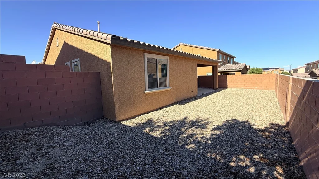 821 Fox Mountain, North Las Vegas, NV 89084