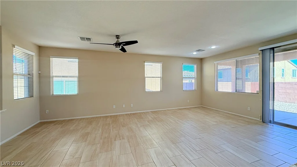 821 Fox Mountain, North Las Vegas, NV 89084