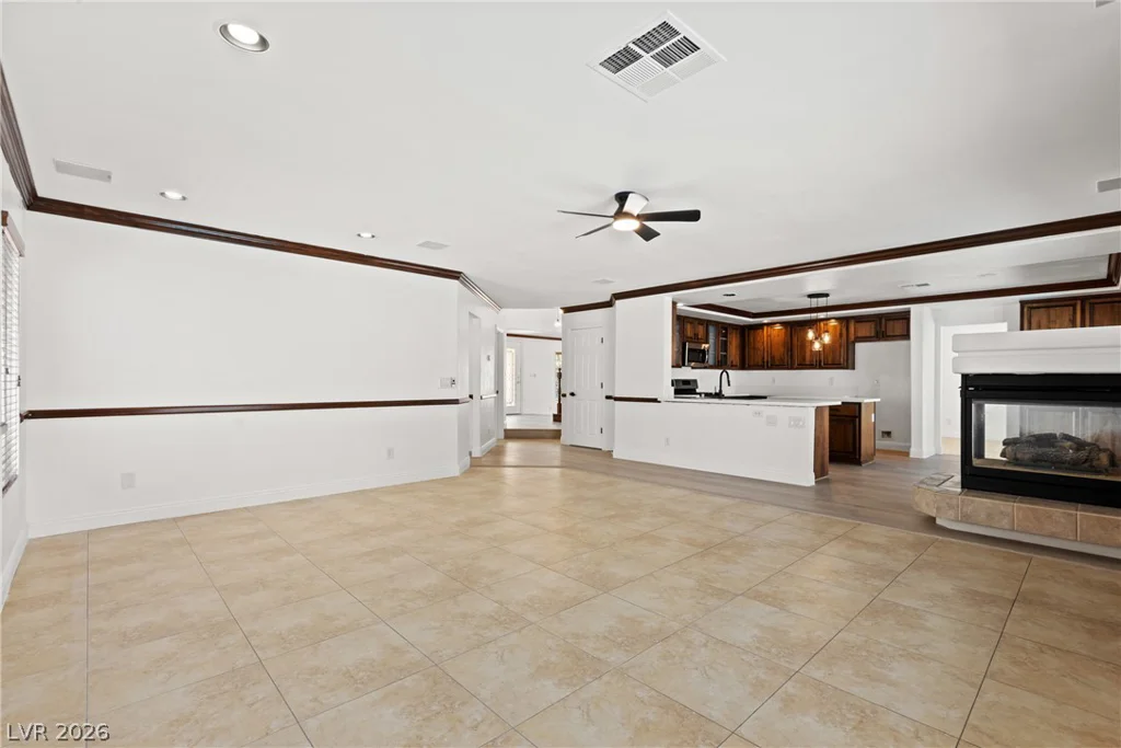 10831 Tawny Buck, Las Vegas, NV 89183