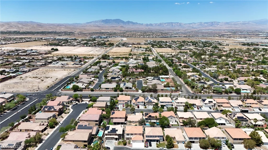10831 Tawny Buck, Las Vegas, NV 89183