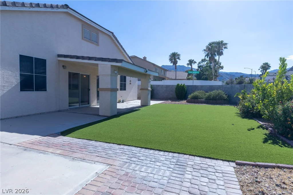 9612 Cherry Canyon, Las Vegas, NV 89129