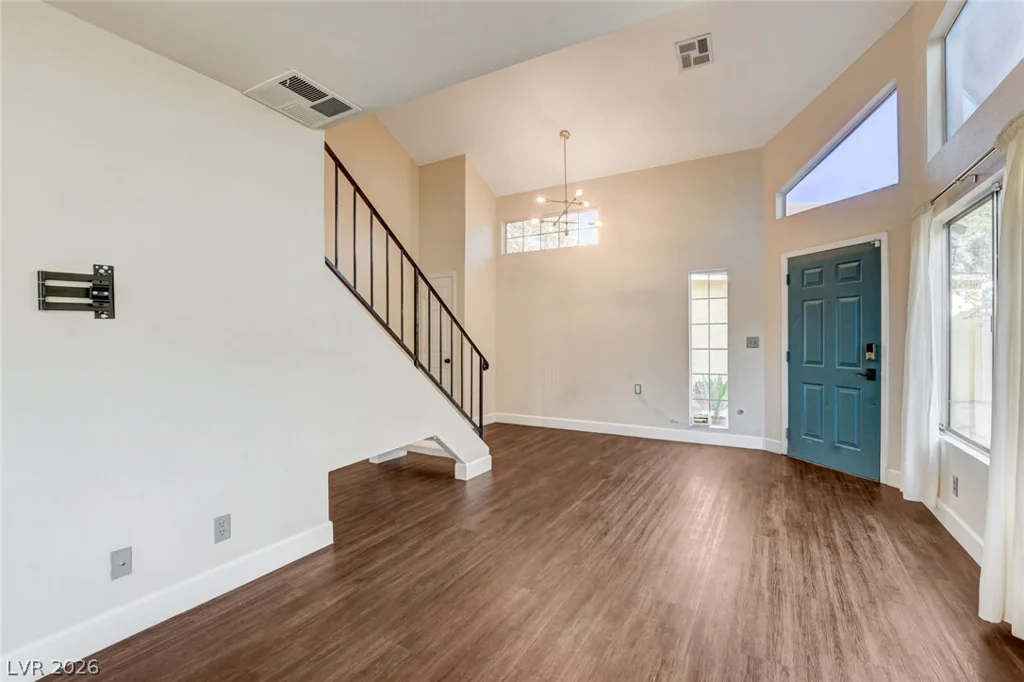 6568 Lombard, Las Vegas, NV 89108