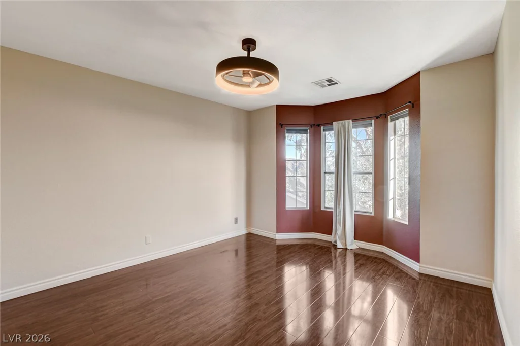 6568 Lombard, Las Vegas, NV 89108