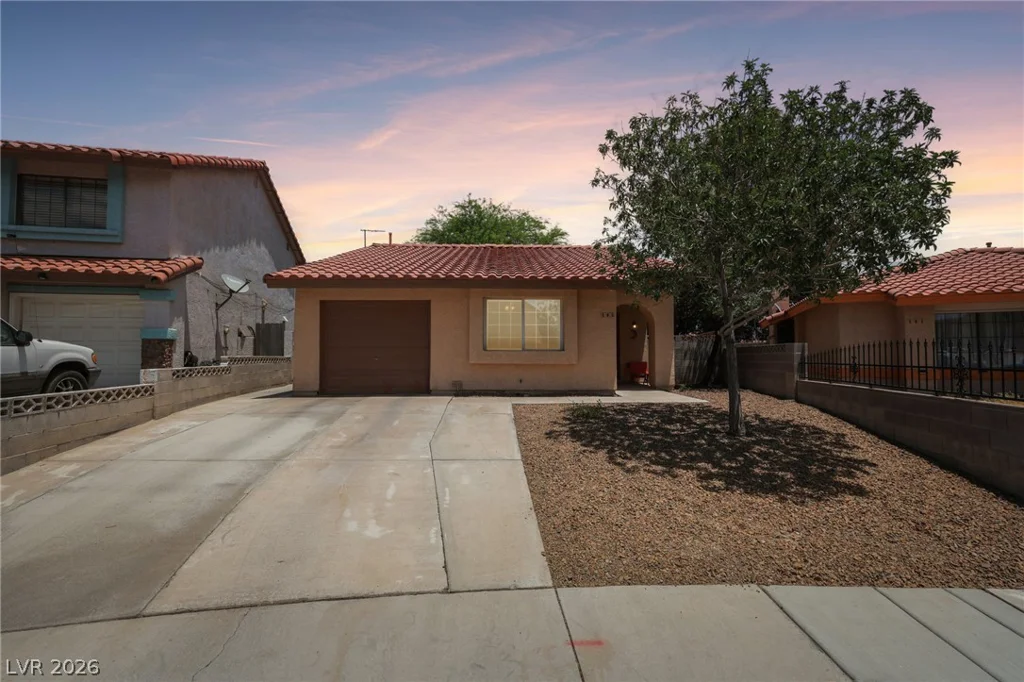 505 Greasewood, Las Vegas, NV 89110