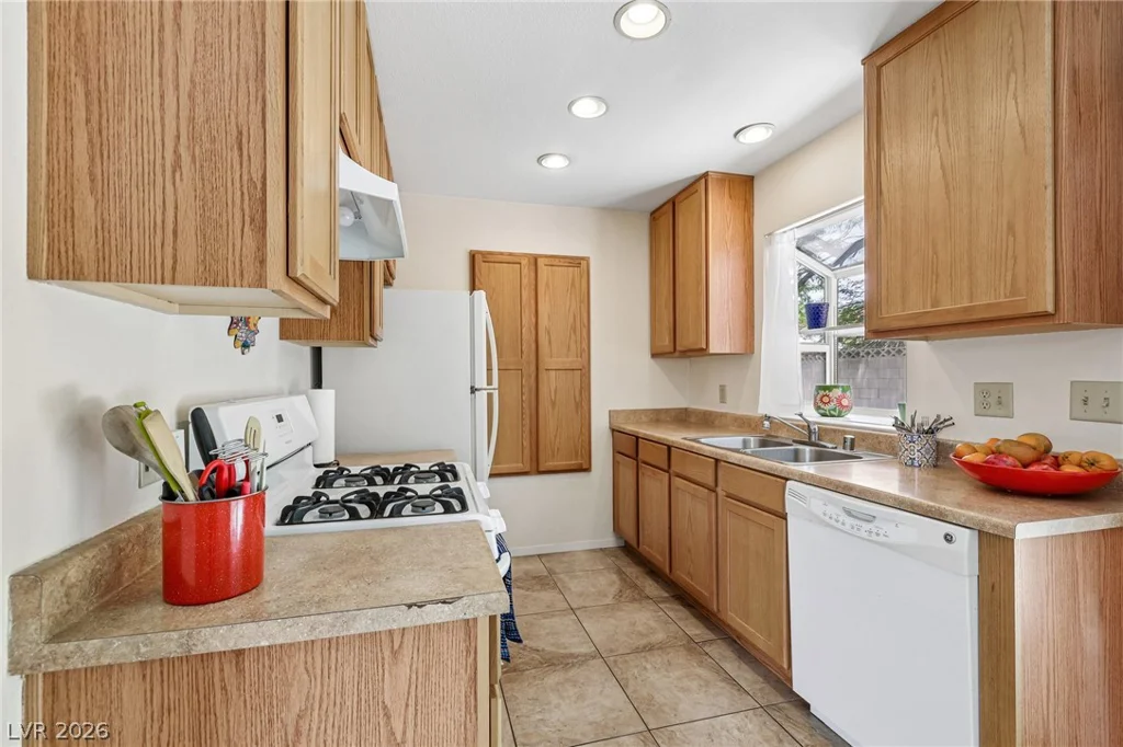 505 Greasewood, Las Vegas, NV 89110