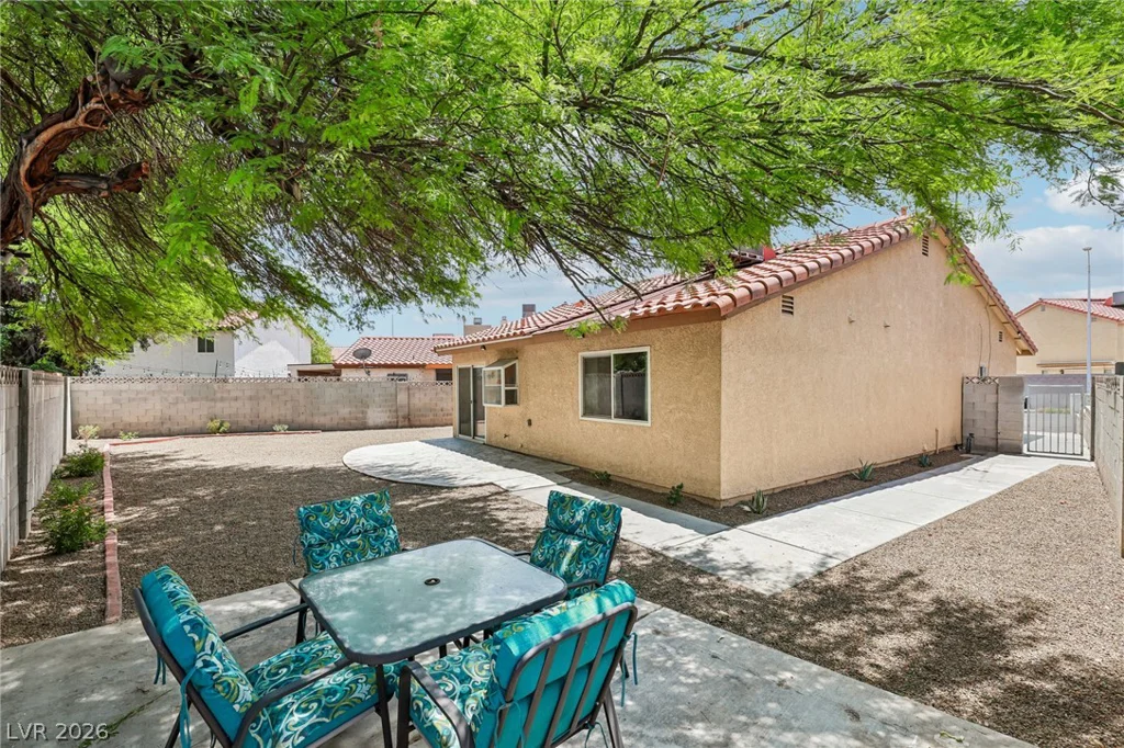 505 Greasewood, Las Vegas, NV 89110