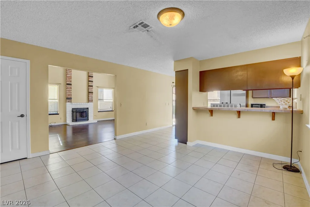 6440 Hartwood, Las Vegas, NV 89108