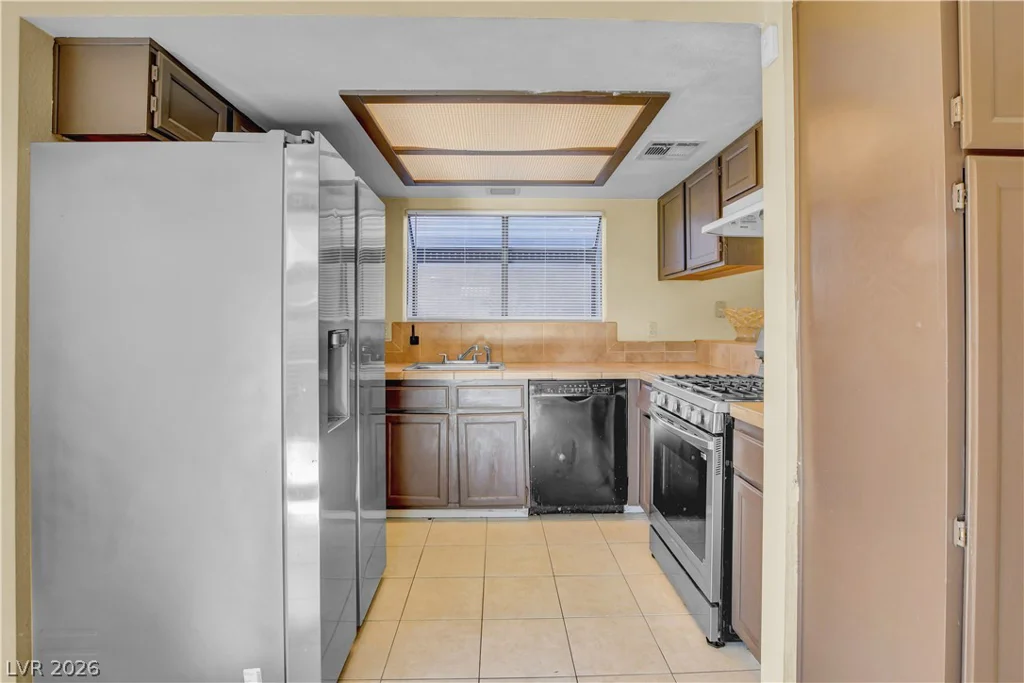 6440 Hartwood, Las Vegas, NV 89108