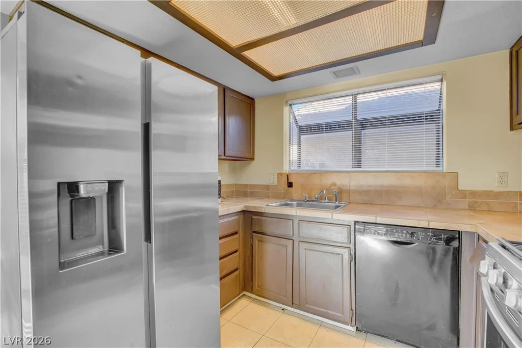 6440 Hartwood, Las Vegas, NV 89108