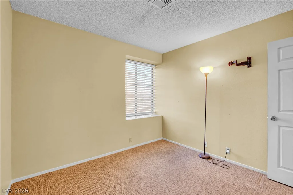 6440 Hartwood, Las Vegas, NV 89108