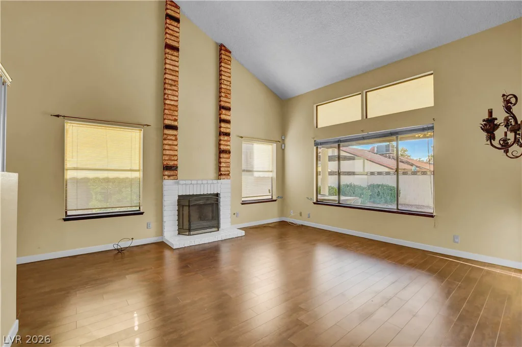 6440 Hartwood, Las Vegas, NV 89108