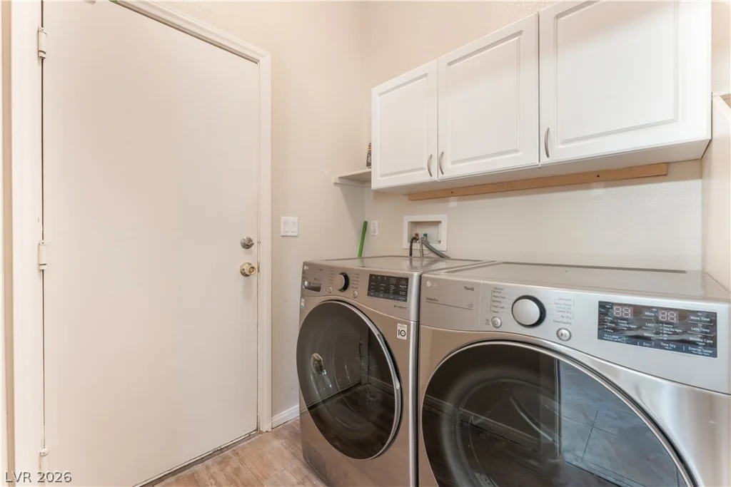 6223 Gentle Waters, Las Vegas, NV 89110