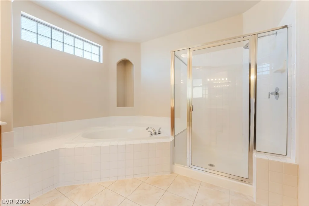 6223 Gentle Waters, Las Vegas, NV 89110