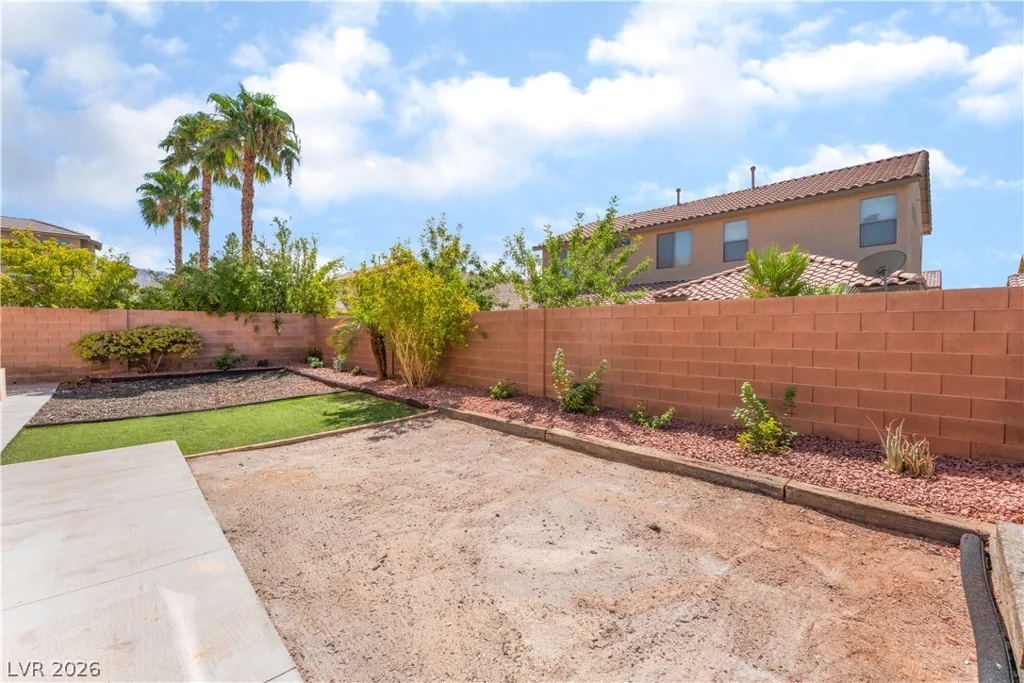 6223 Gentle Waters, Las Vegas, NV 89110