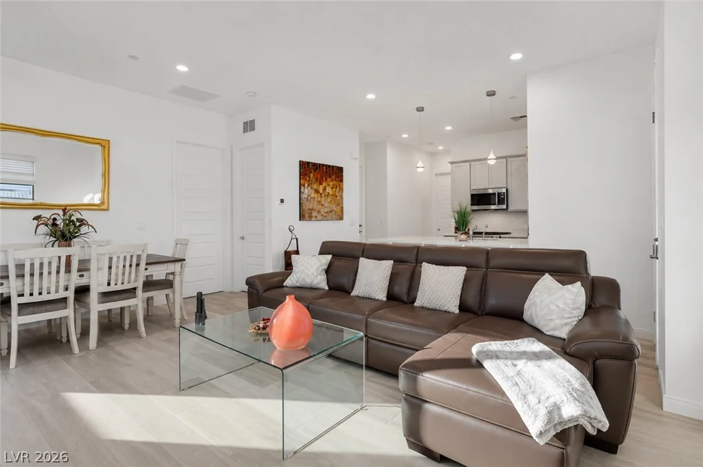 912 Allister Fields, Las Vegas, NV 89138