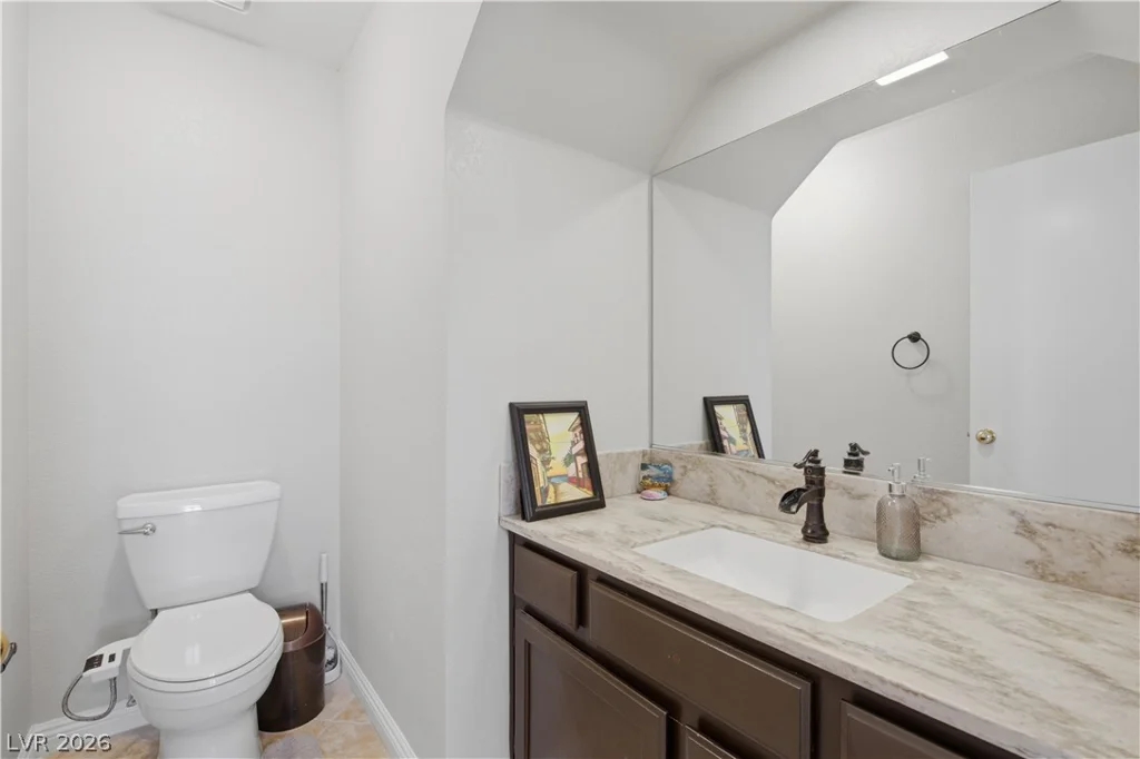 8325 Classic Villa, Las Vegas, NV 89128
