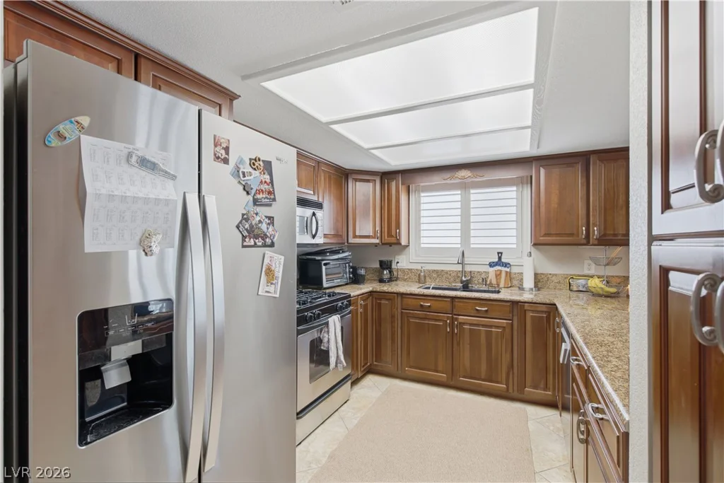 8325 Classic Villa, Las Vegas, NV 89128