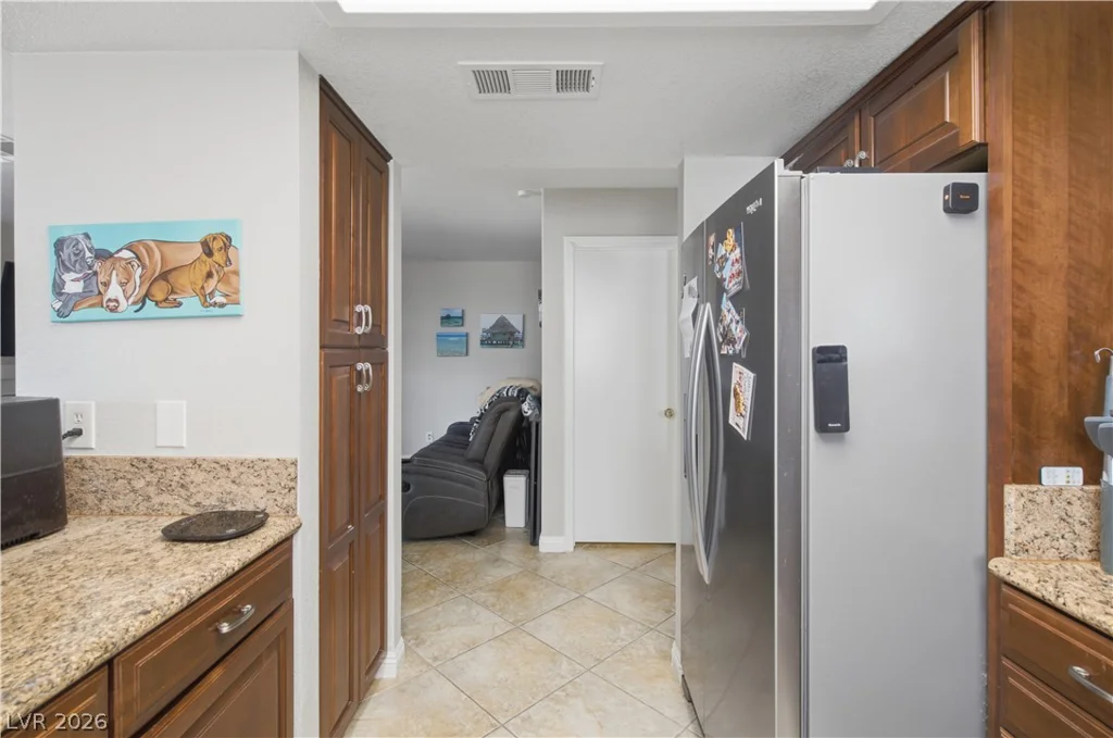 8325 Classic Villa, Las Vegas, NV 89128