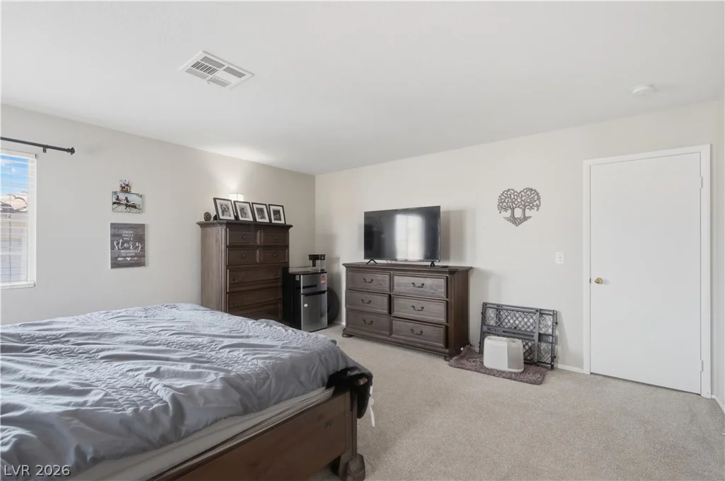 8325 Classic Villa, Las Vegas, NV 89128