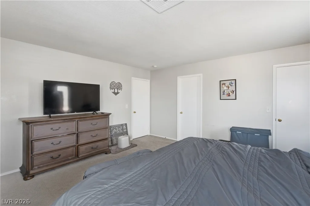 8325 Classic Villa, Las Vegas, NV 89128