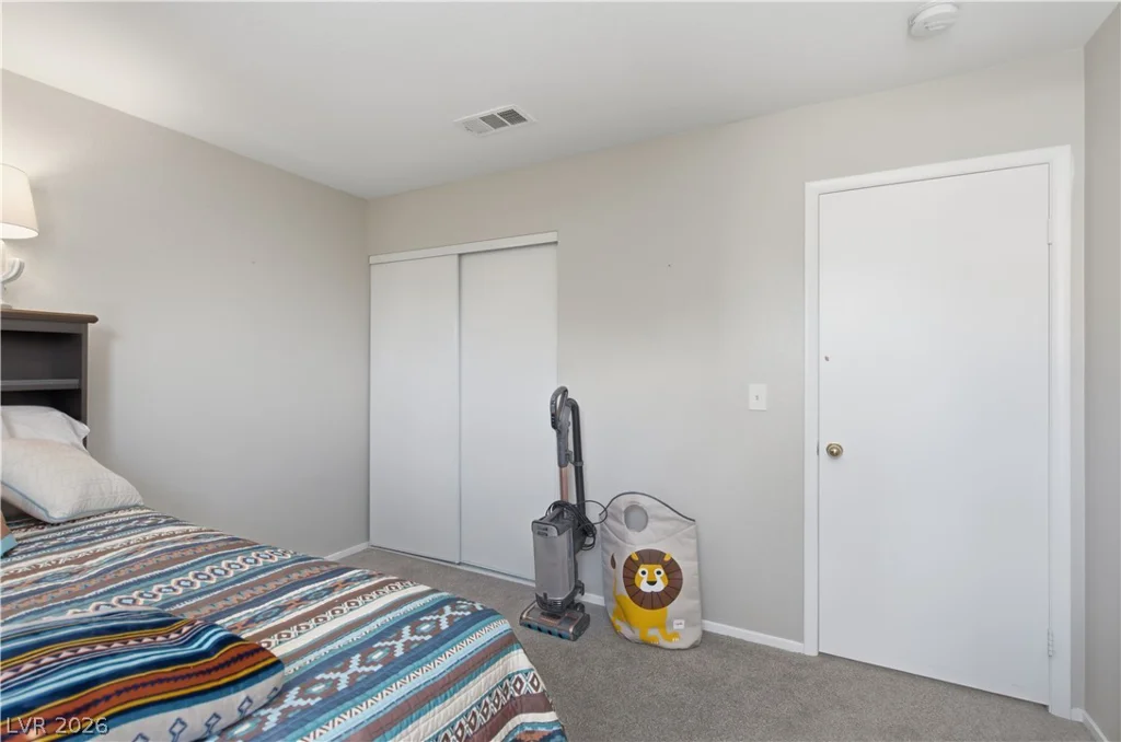 8325 Classic Villa, Las Vegas, NV 89128