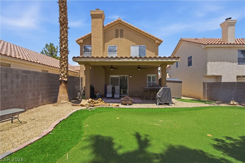 8325 Classic Villa, Las Vegas, NV 89128