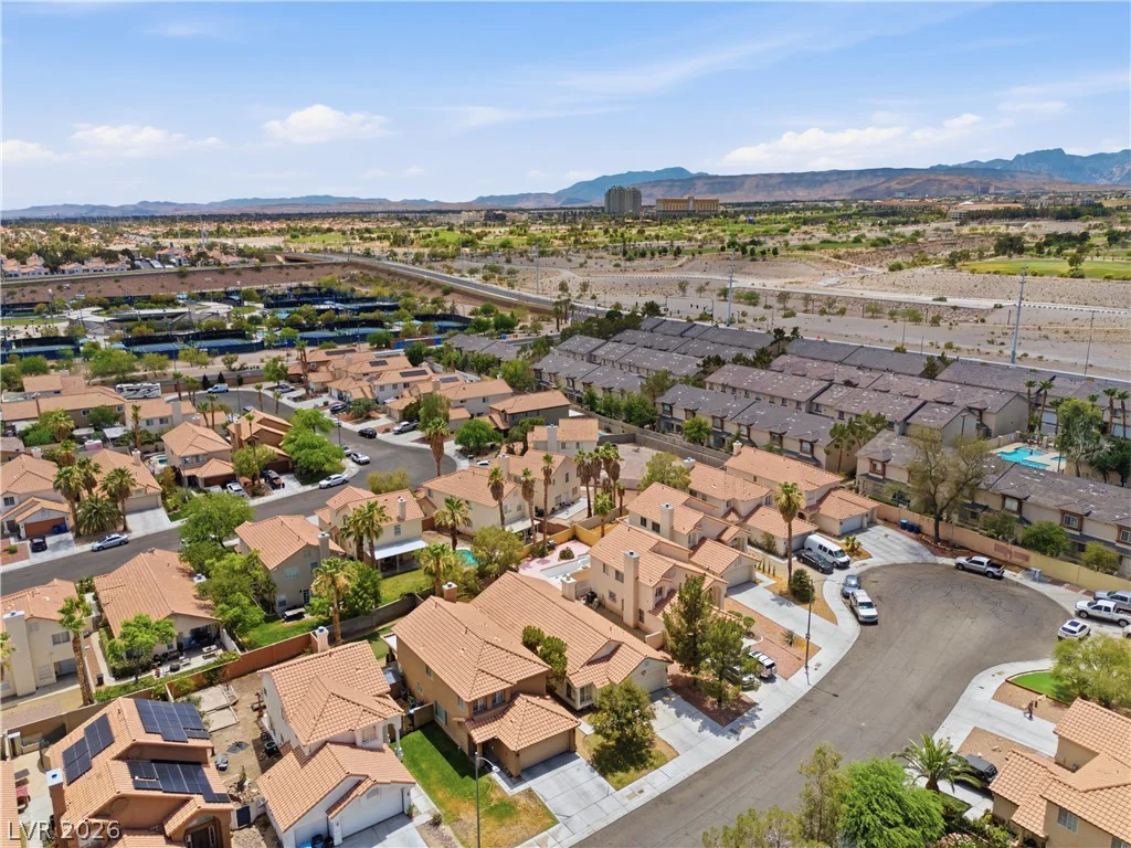 8325 Classic Villa, Las Vegas, NV 89128