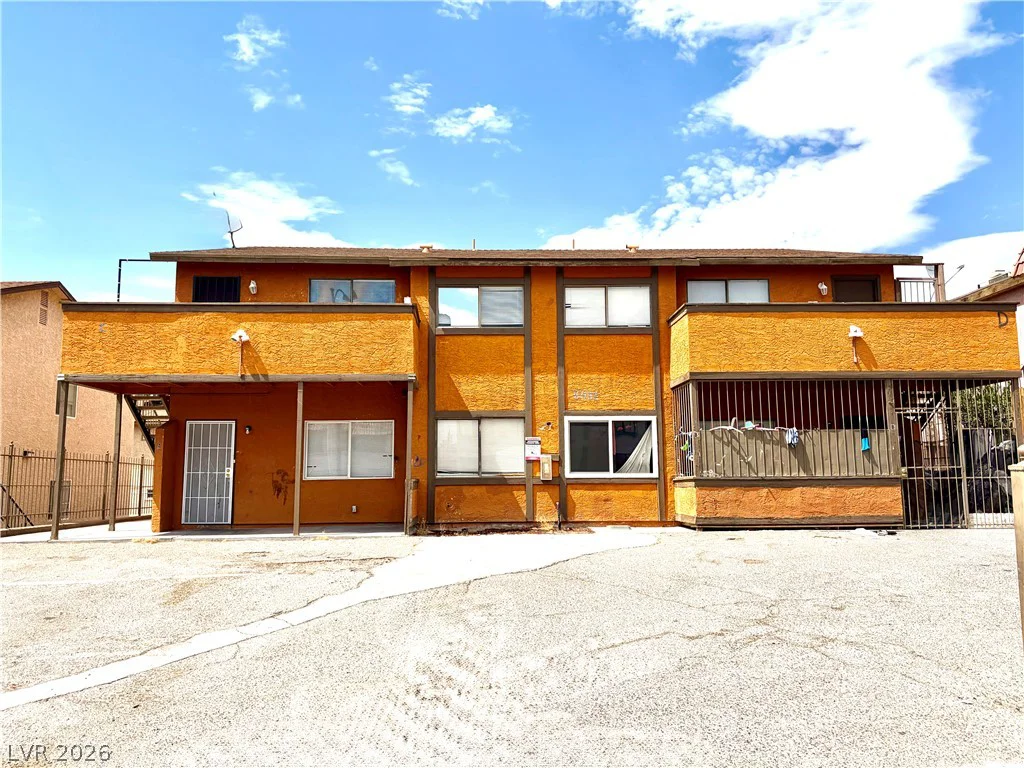6982 Hopkins, Las Vegas, NV 89156