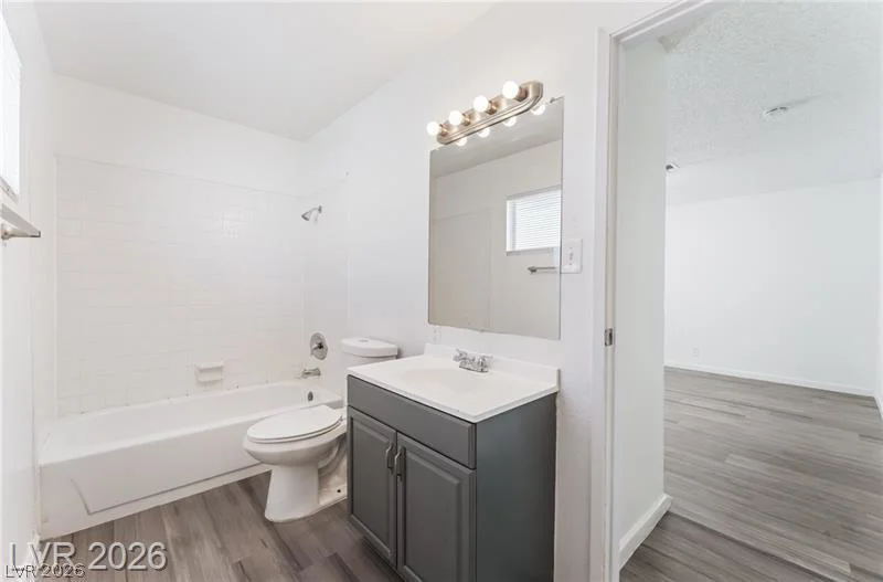 6982 Hopkins, Las Vegas, NV 89156