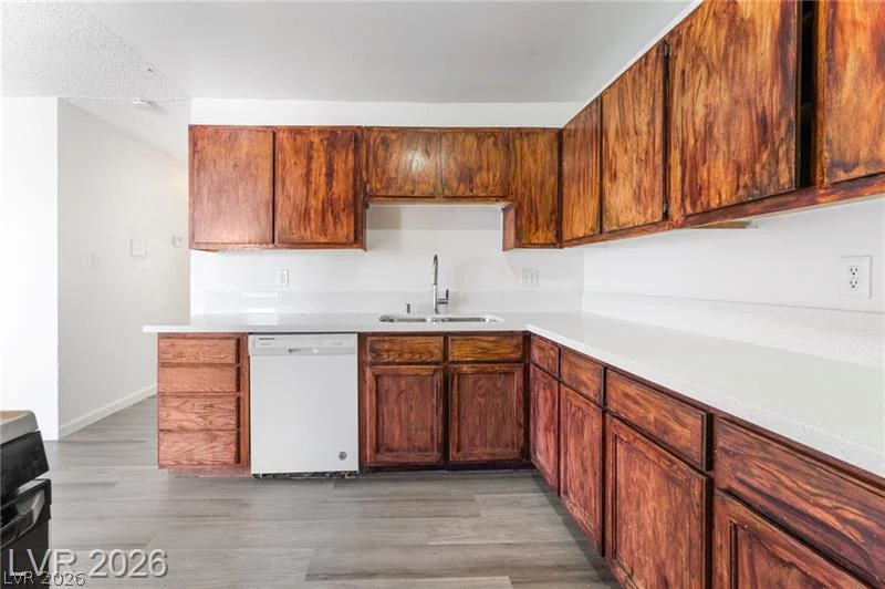 6982 Hopkins, Las Vegas, NV 89156