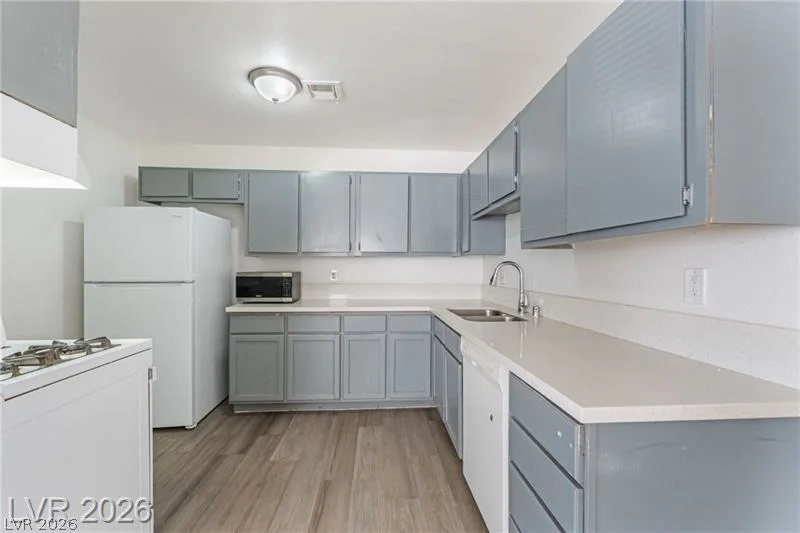 6982 Hopkins, Las Vegas, NV 89156