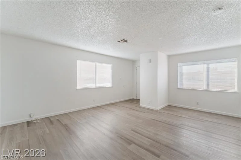 6982 Hopkins, Las Vegas, NV 89156