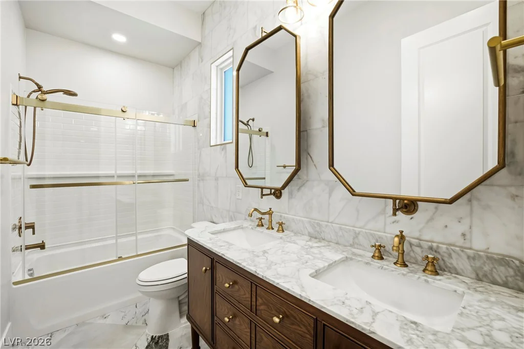 11162 Concord Valley, Las Vegas, NV 89135
